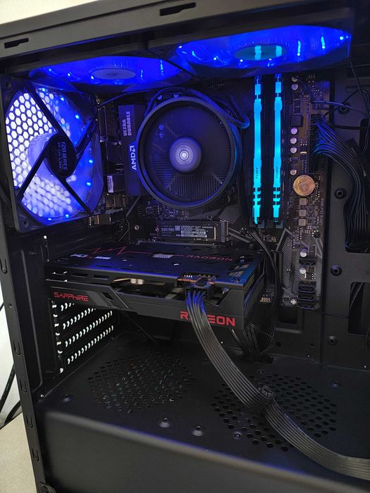 PC Gaming Ryzen 5 4500 / RX 6600 8GB / 16GB RAM / SSD 500GB NVMe.