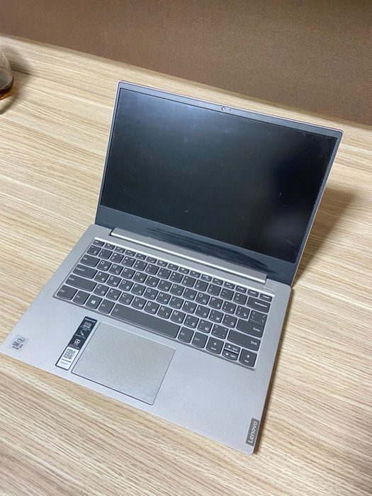 Ноутбук Lenovo ideapad