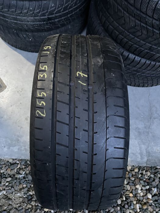1 Anv vara 255/35/19 Continental/Pirelli