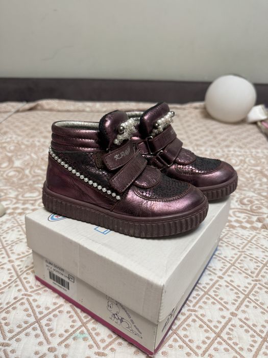 Обувь для девочки