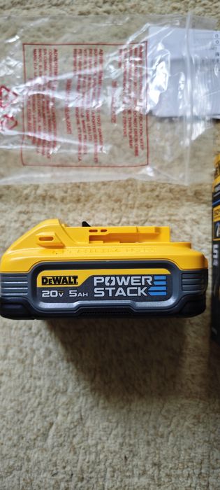 Аккумулятор DeWALT Powerstack 5.0 Ah (DCBP521) — Новый / Оригинал