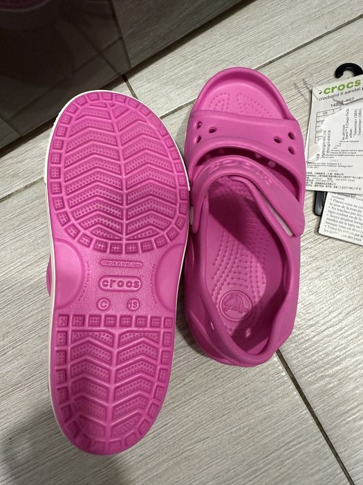 Новые сандали кроксы crocs