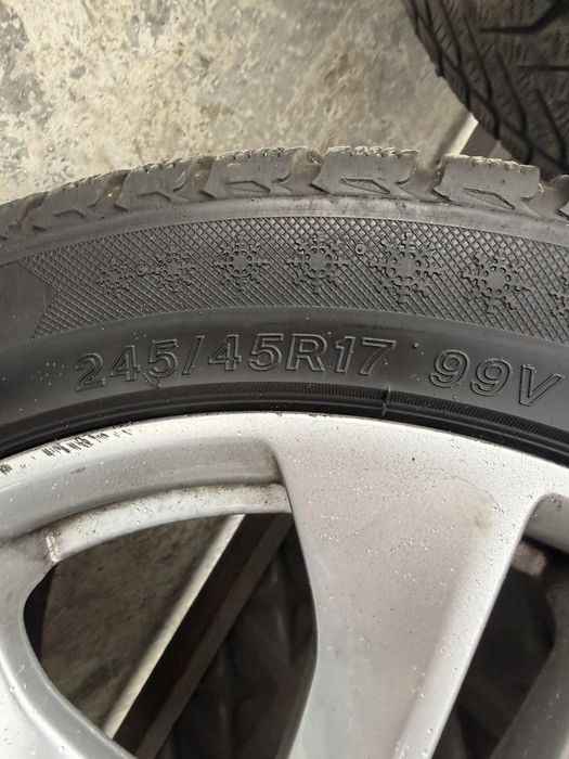 Джанти с гуми Mercedes Benz 245/45/17