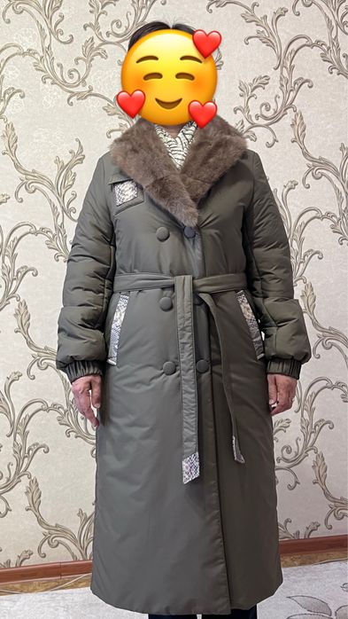 Продам куртку новая