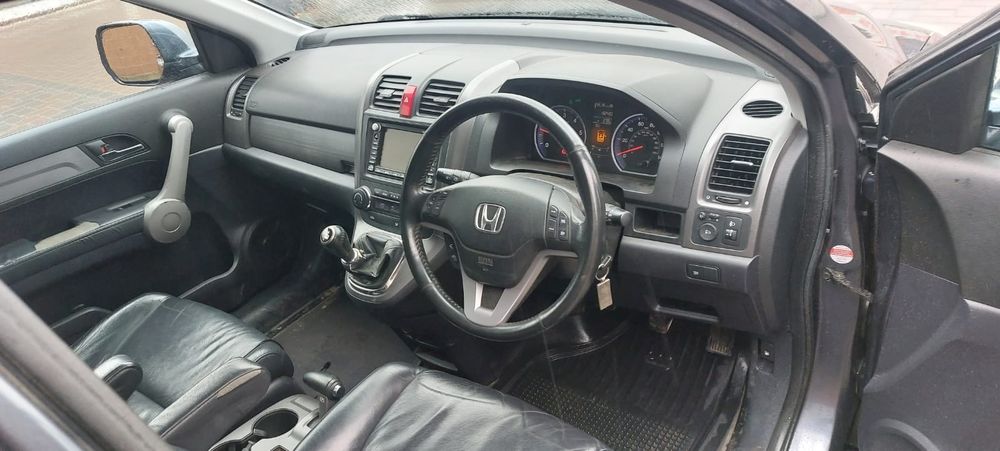 Honda CRV  cu volan pe dreapta