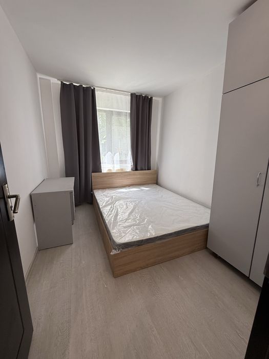 Inchiriez apartament 3 camere zona Dacia