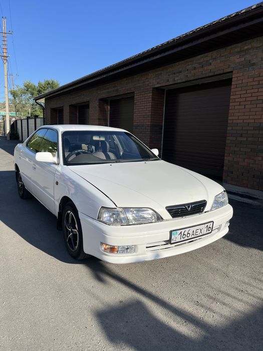 Продам атомобиль Toyota Vista SV41