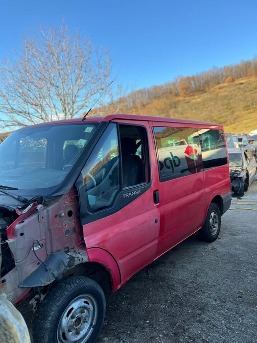Dezmembrez Ford Transit 2.4 Diesel