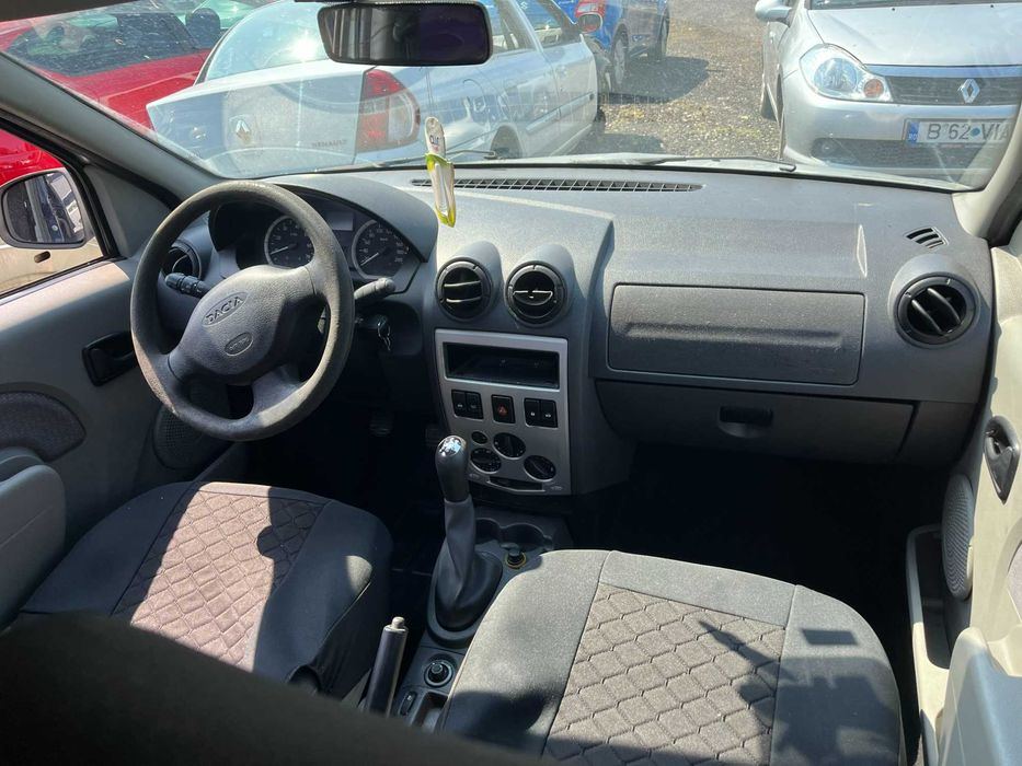 Dezmembrez Dacia Logan MCV gri argintiu TED69 1,5 DCI Euro 4 180.000km an 2008