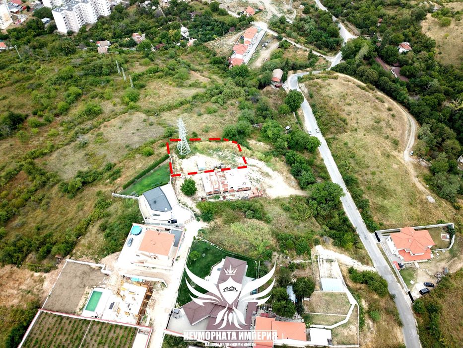 Продавам парцел със сменен статут 1094кв.м. в гр.Асеновград