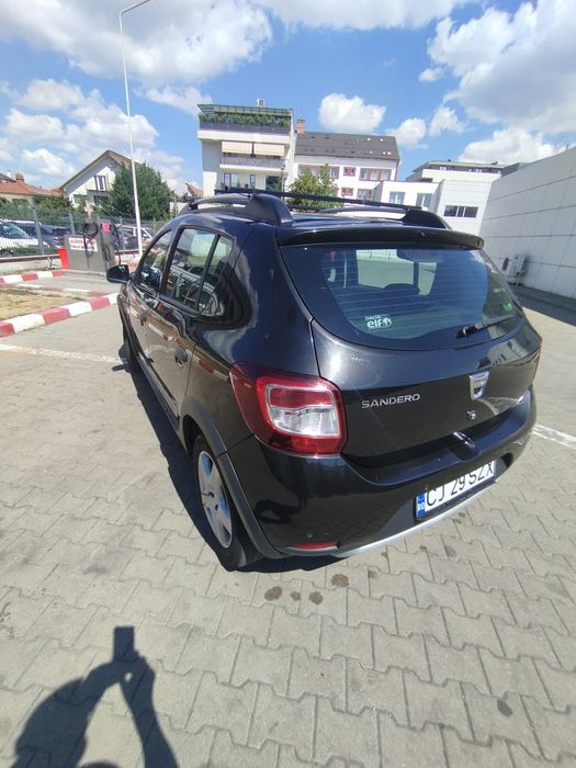 De vânzare Dacia Sandero stepvay benz acte la zi stare foarte bună km 165miina îmatriculat stare foarte bună telefon 0744785616
