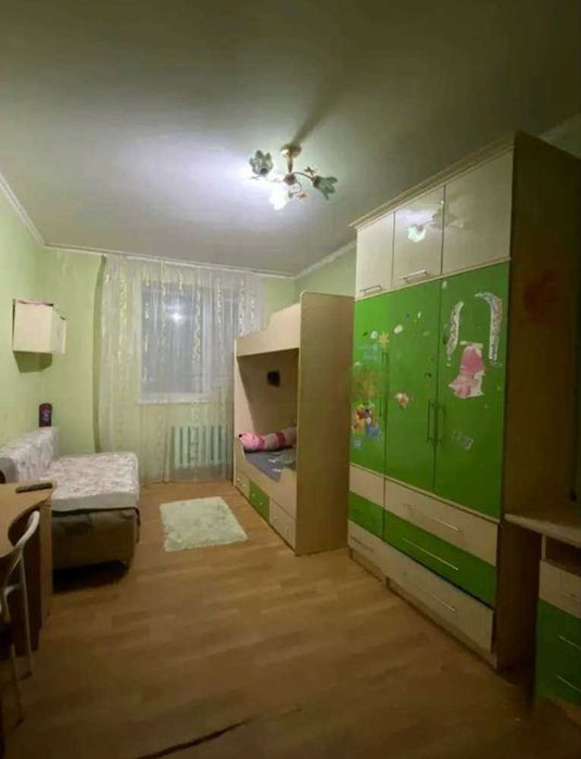 3 комнатная , 2008год