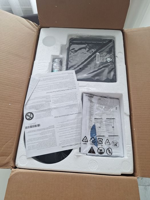 Monitor Samsung profesional