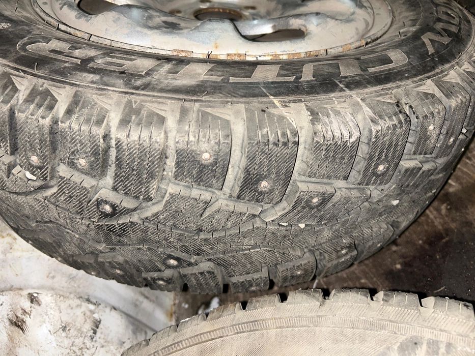 продаю шины б/у