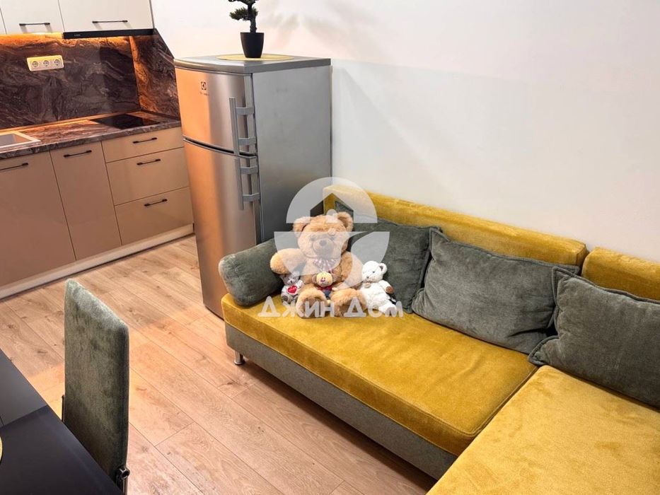 Продава се Двустаен апартамент в к.к. Слънчев бряг - 53 кв.м за 645 €/кв.м - Снимка #1