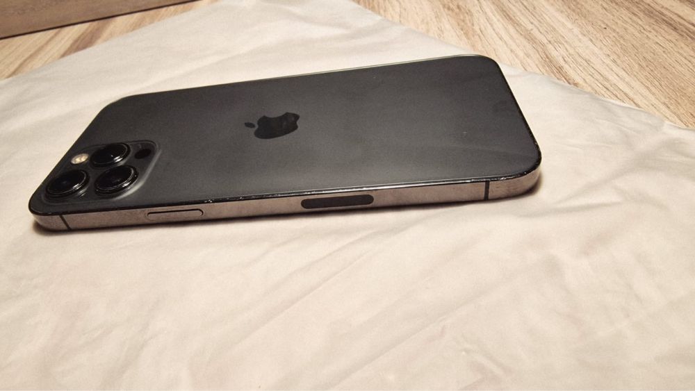 Iphone 12 pro max 128gb трутон фейс работает