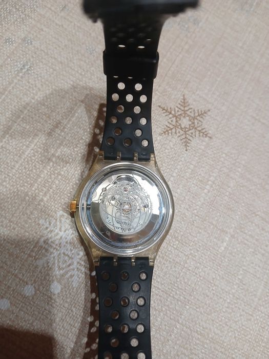 Автентичен Швейцарски часовник swatch swss 1991 самонавиващ се