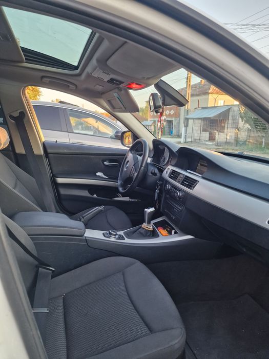 BMW Seria 3 2010 — imagine 4