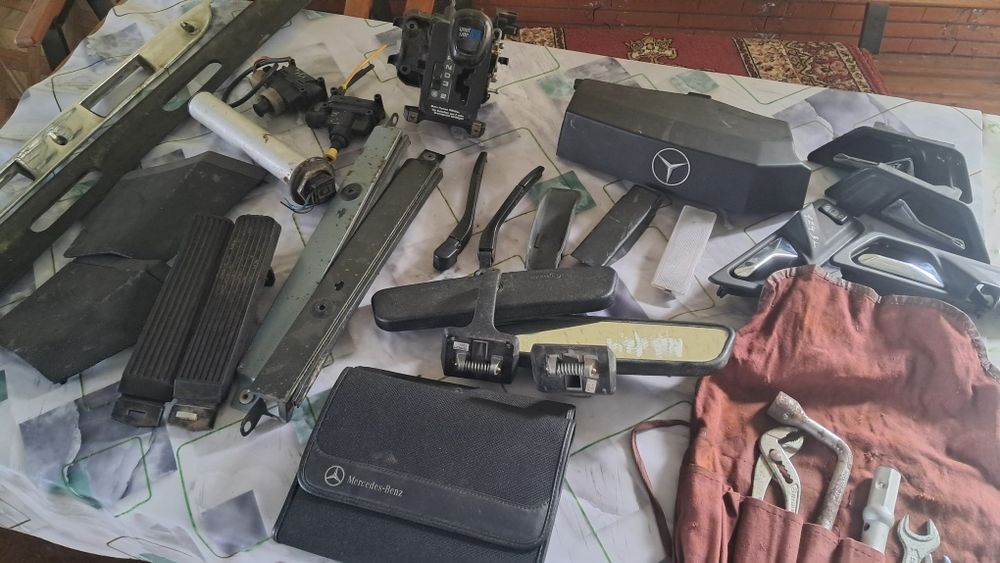 Мерс.124 шетки омыв фар.