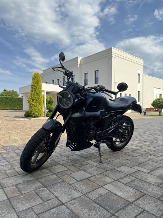 Zontes G125 A1 (nu yamaha yzf, nu honda cbr cb, nu ktm duke rc)