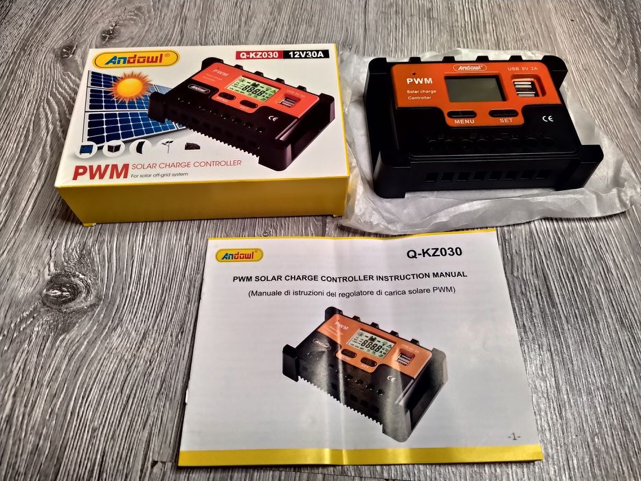 Regulator de încărcare solară Pwm 12v/24 Descărcare 30A,Camping