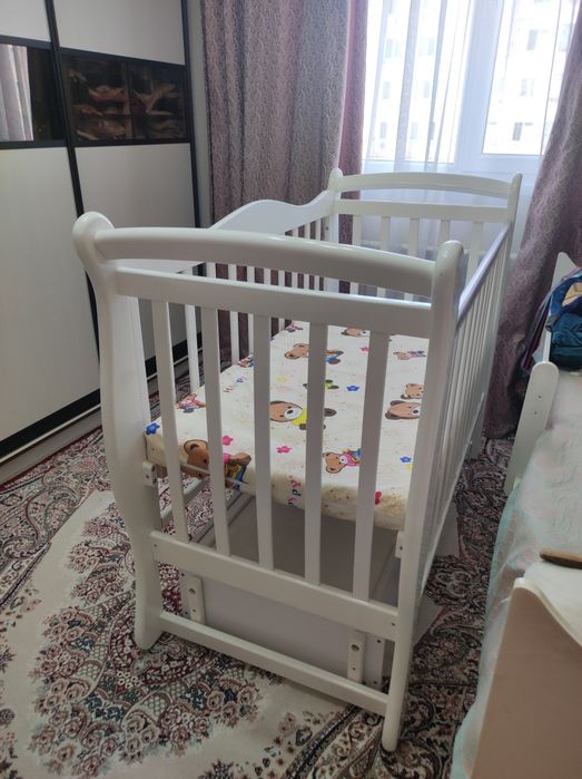 Детская кровать манеж