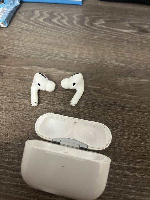 airpods pro на запчасти