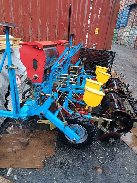 Сеялка сотилади яхши холатда