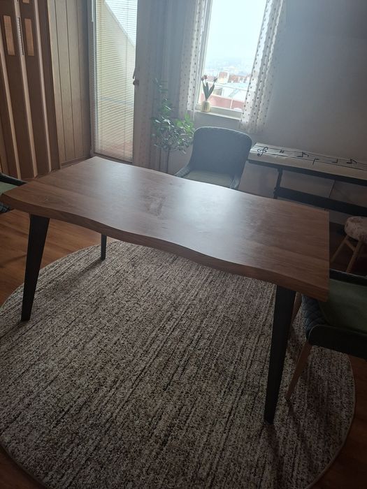 Трапезна маса неразтегателна