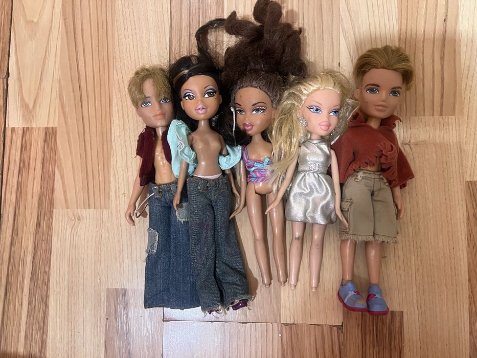Păpuși Bratz - 20 lei buc