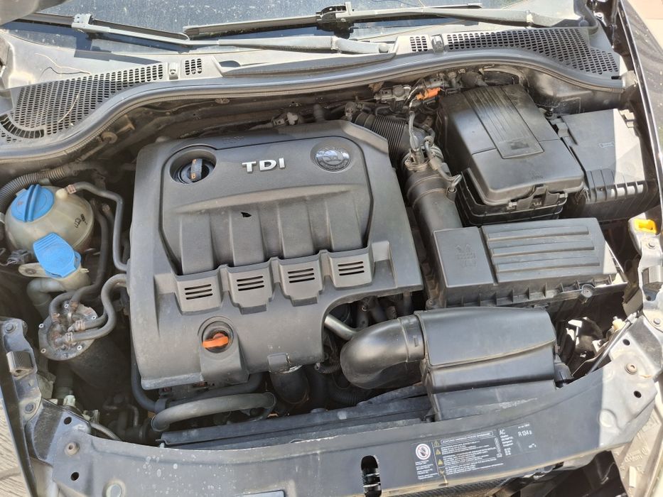 Vând Skoda Octavia 2 VRS