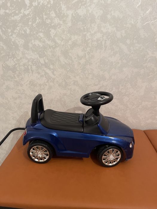 Машина детскиййй