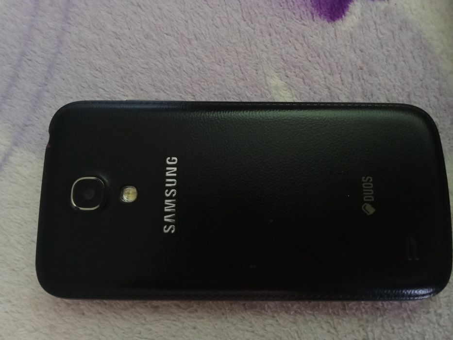 Vând telefon Samsung S4 mini
