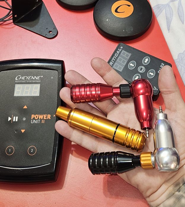 Doar la pachet! Schimb cu chopper, rulotă, arbaleta, pusca, pistol.