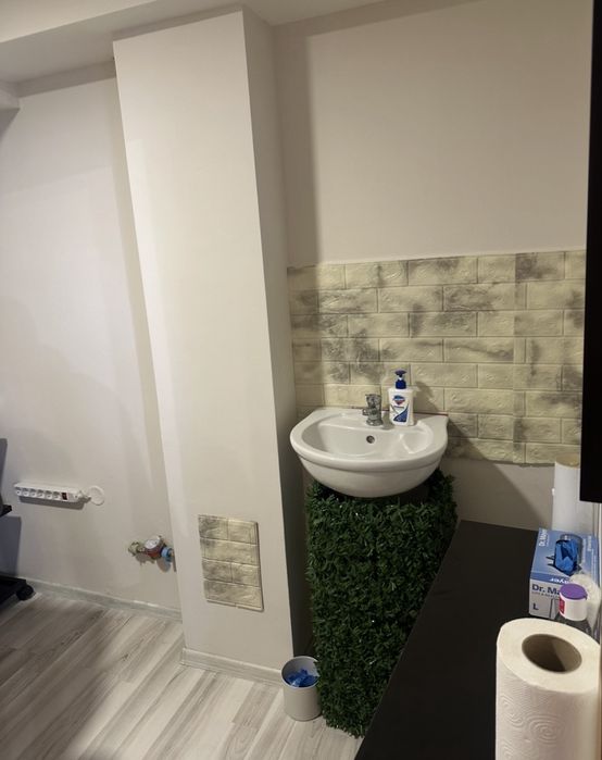 Дава се под наем  в Варна, Гранд Мол Варна -  кв.м за 150 € - Снимка #3