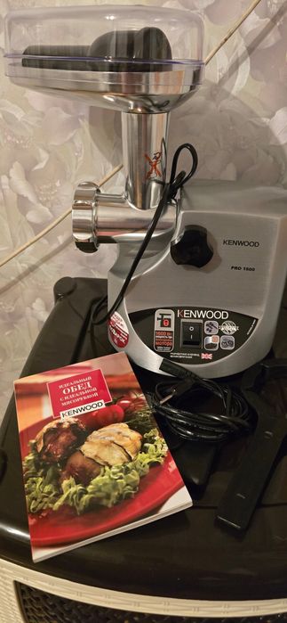 Kenwood MG520 — надежная мясорубка из металла | Высокая мощность