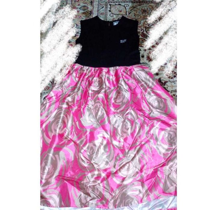 Красивые нарядныеплатья.