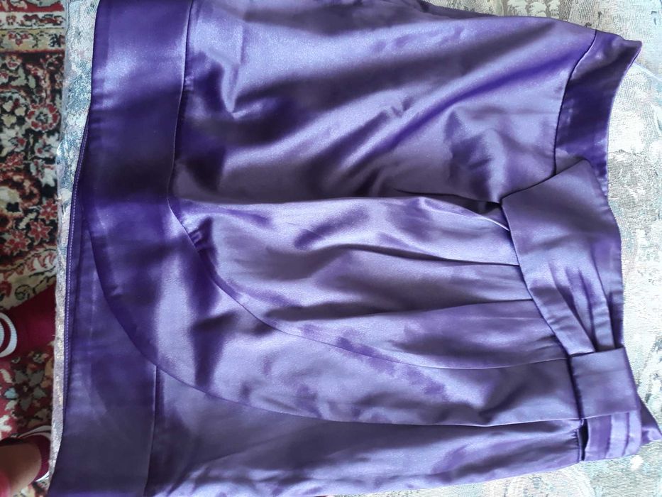 Fusta satin lucios culoare mov