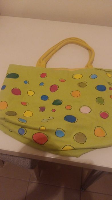 Geanta plaja frumoasa cu protectie interior