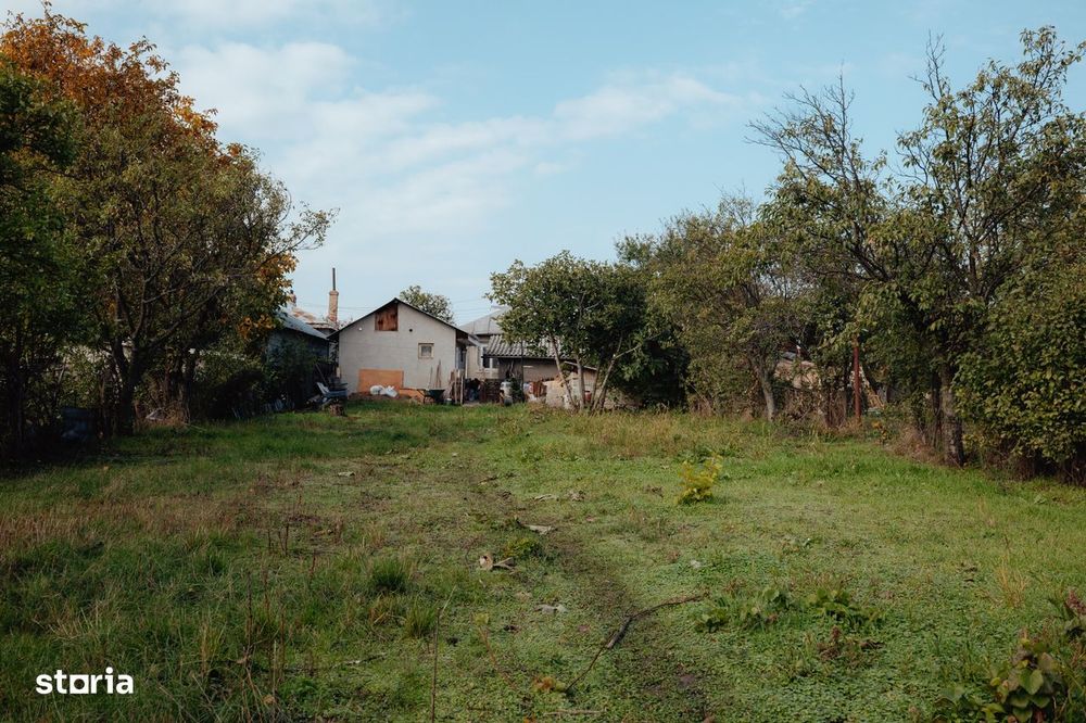 Casa renovata cu teren generos 1186 mp, inconjurata de padure