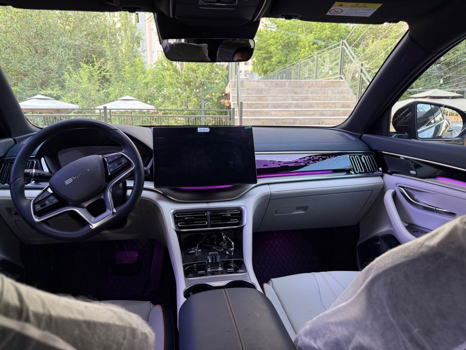 BYD Champion 605к Honor Model