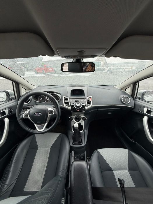 Vand ford fiesta 2011