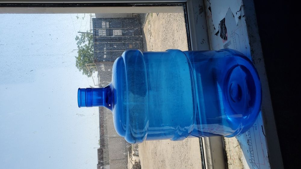 Многоразовая ПЭТ Бутыль для воды 19 литров , капсулы, ручки и крышки