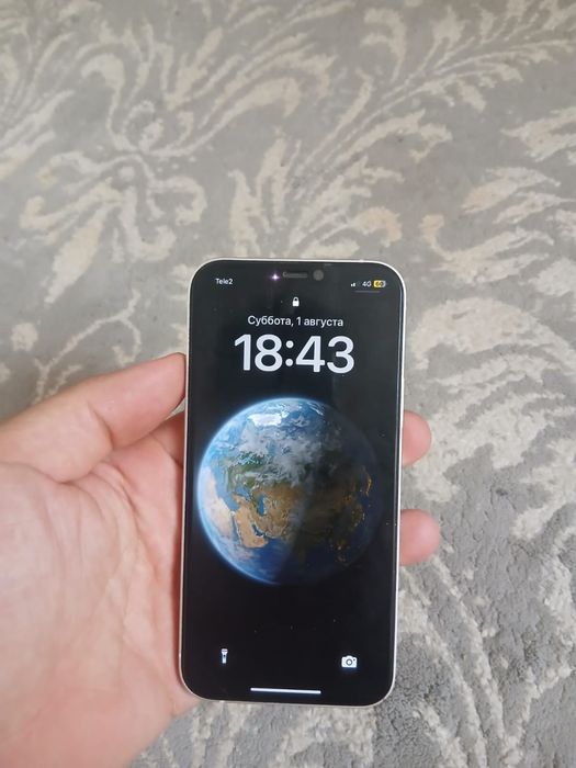 IPhone 12 с горантия