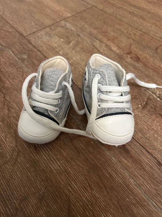 Бебешки обувки- кецове