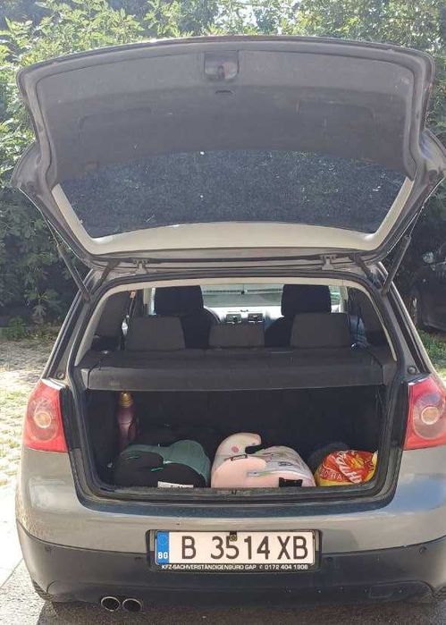 Volkswagen Golf 2004 бензин