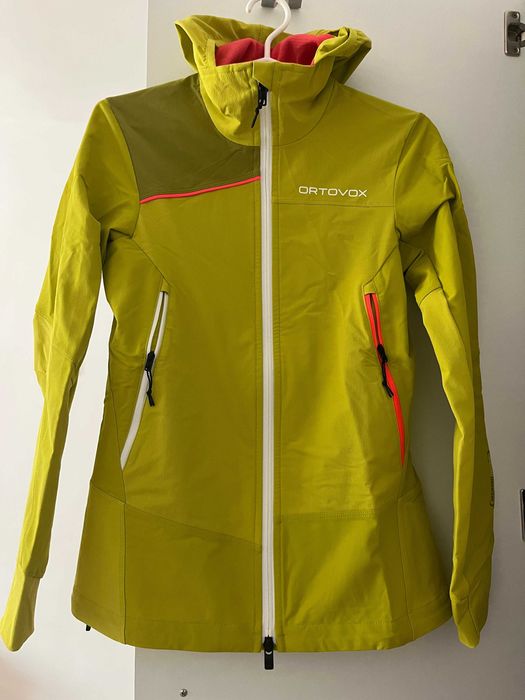 Jachetă Softshell - ORTOVOX Pala Hooded - XS - NOU nefolosit cu etichetă - femeie - pentru hiking si catarat