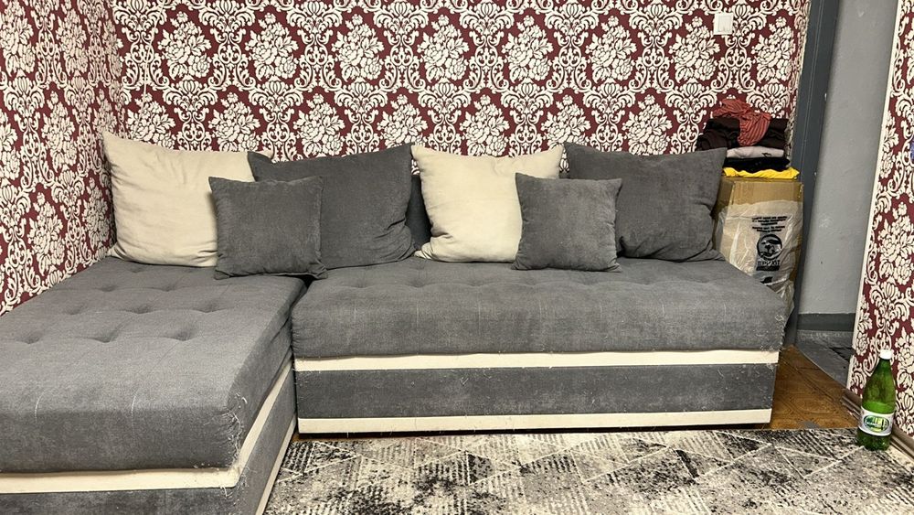 Продам диван срочнооо