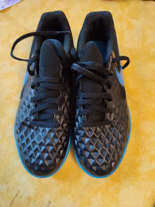 Кроссовки р38 мужские