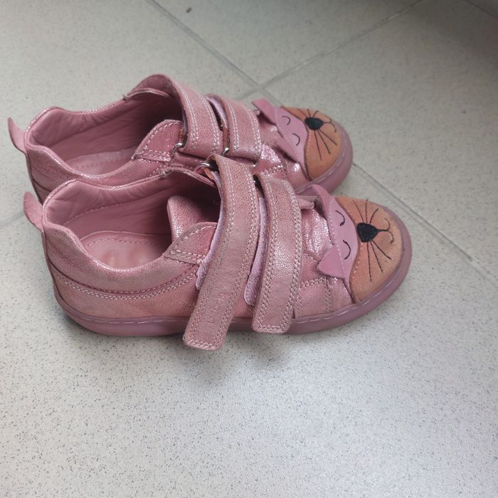 Papuci piele fetita marimea 30